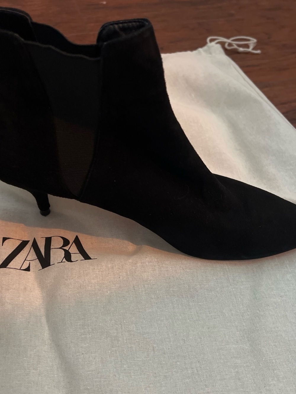 Zara Black Suede Pointed Toe Kitten Heel Ankle Boots